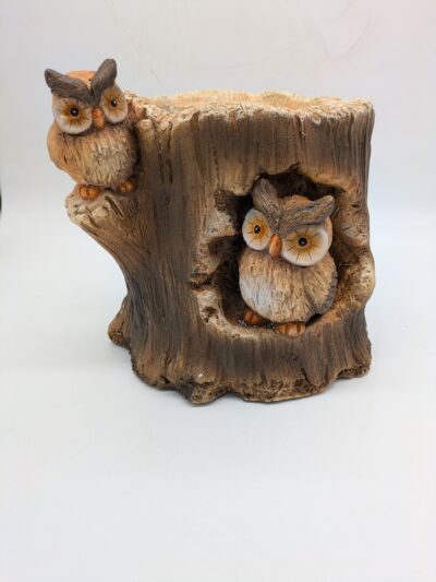 Faux Wood Double Owl in Log Planter